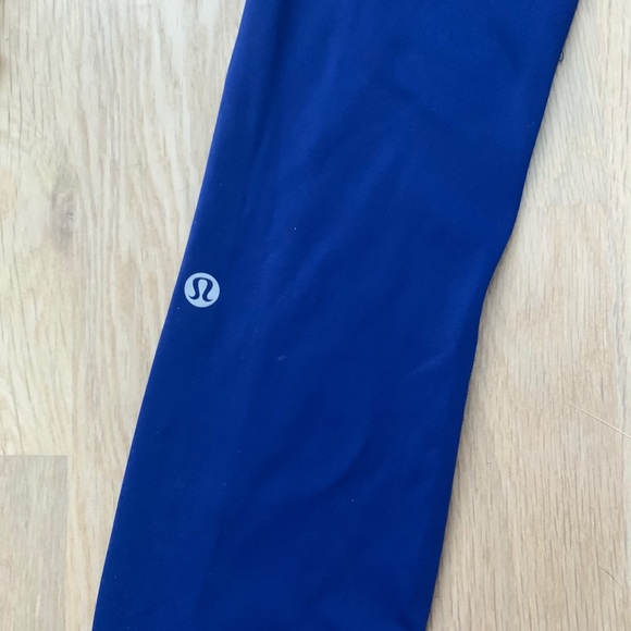🚨Sold🚨Lululemon fast and free leggings - Picture 5 of 6
